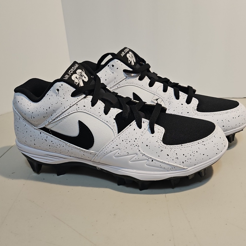 Men's Air Jordan Stadium 90 Low TD White Black Cleats HQ0210-100 Size 10.5
